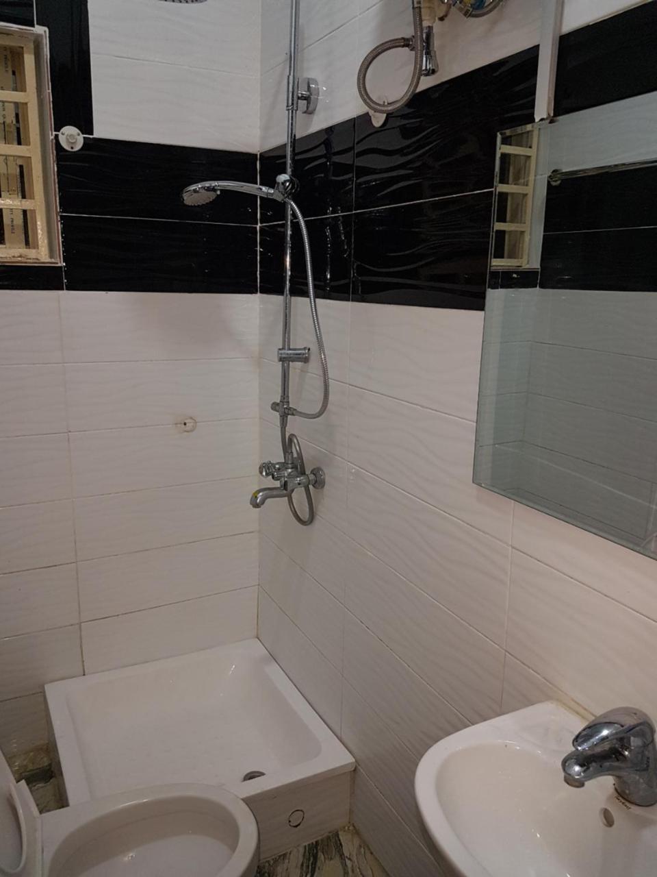 Rock Towers Apartments 阿布贾 外观 照片