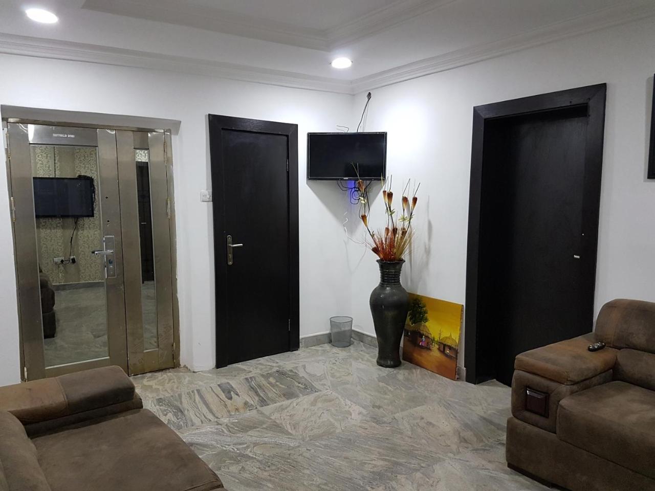 Rock Towers Apartments 阿布贾 外观 照片