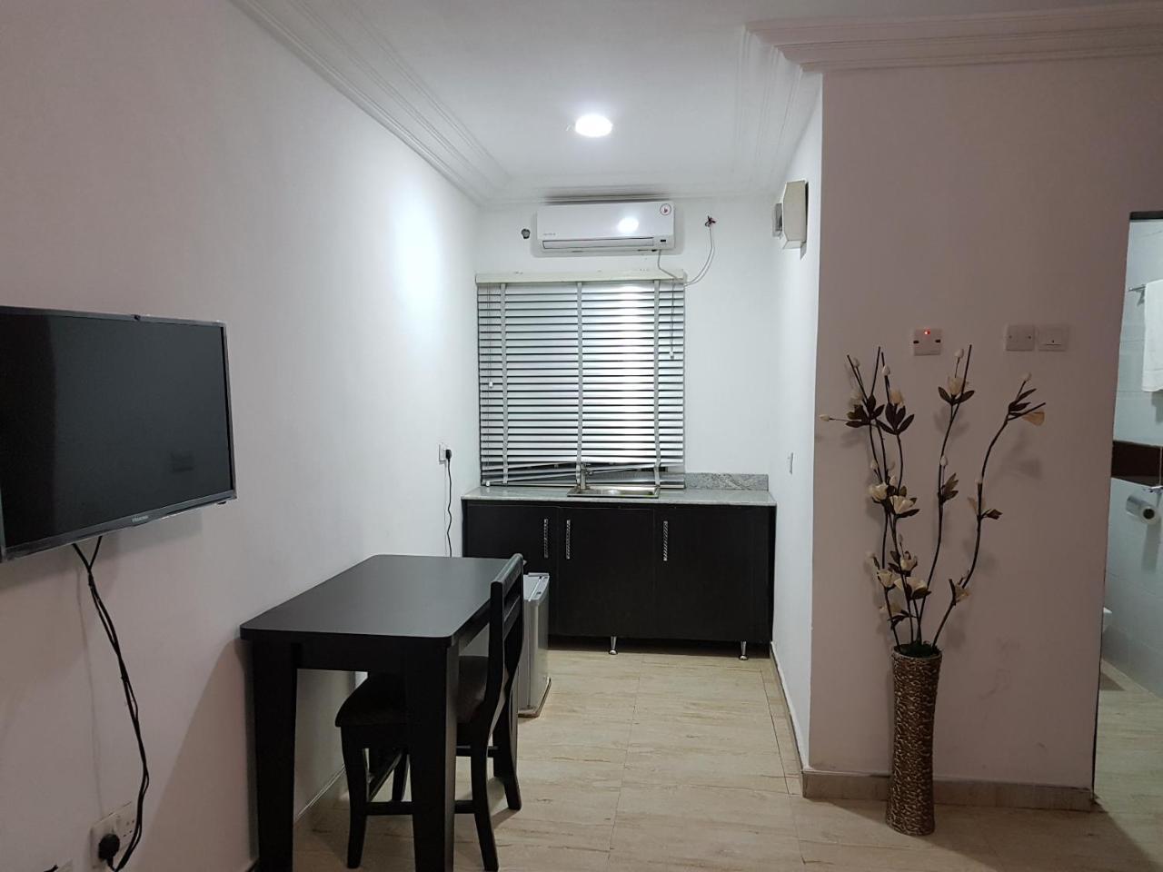 Rock Towers Apartments 阿布贾 外观 照片