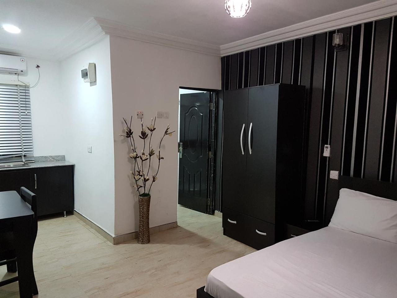Rock Towers Apartments 阿布贾 外观 照片